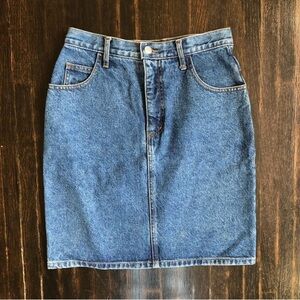 Vintage/Classic Blue Denim Skirt size 30